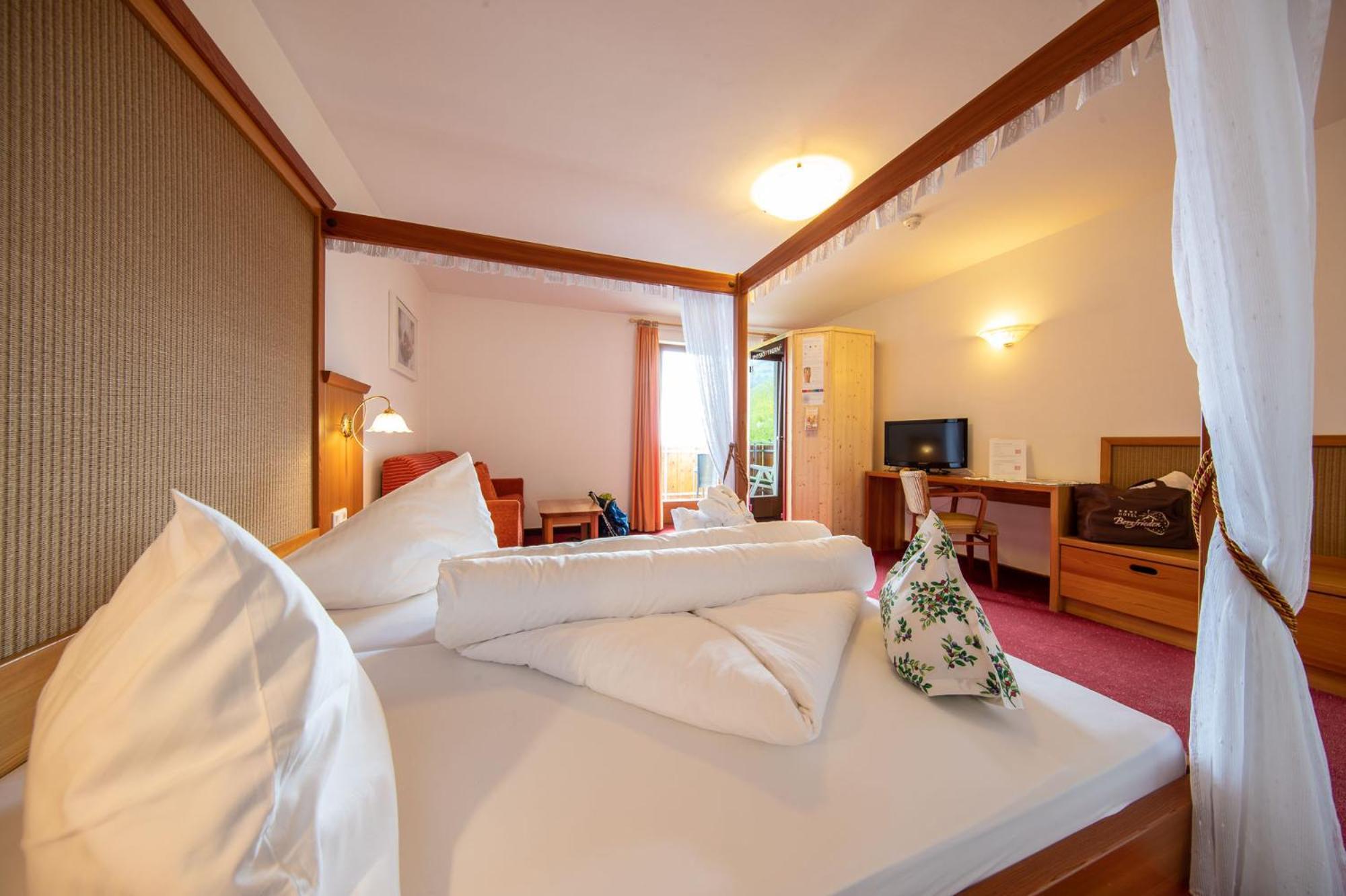 Hotel Bergfrieden Martello Bilik gambar